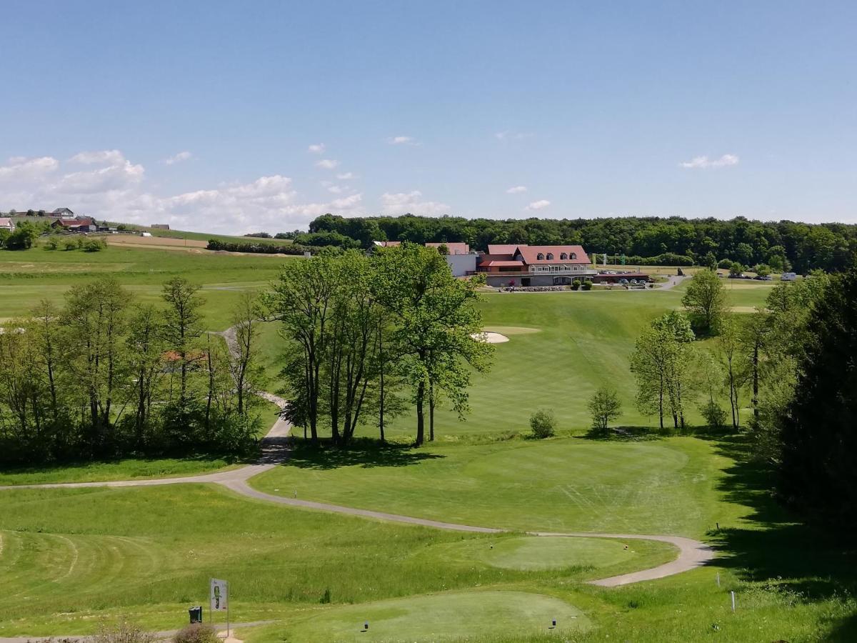 Golf Resort Kloech מראה חיצוני תמונה